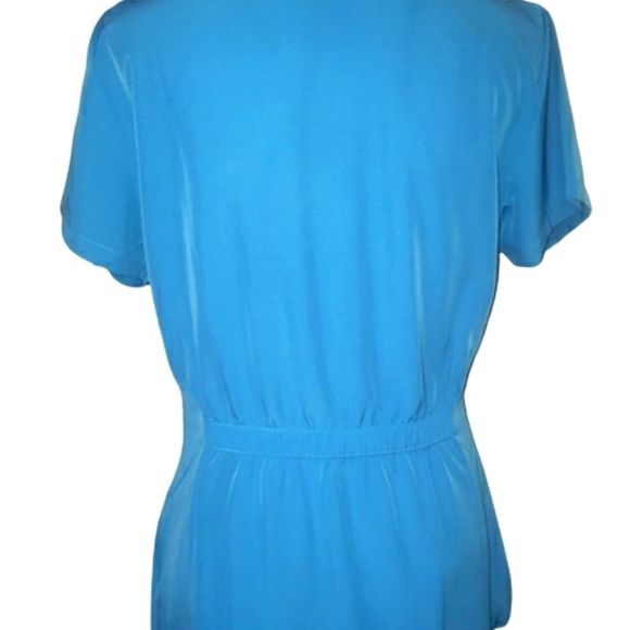 NWOT, Heal Wear Teal Colored Scrub Top - Picture 12 of 12